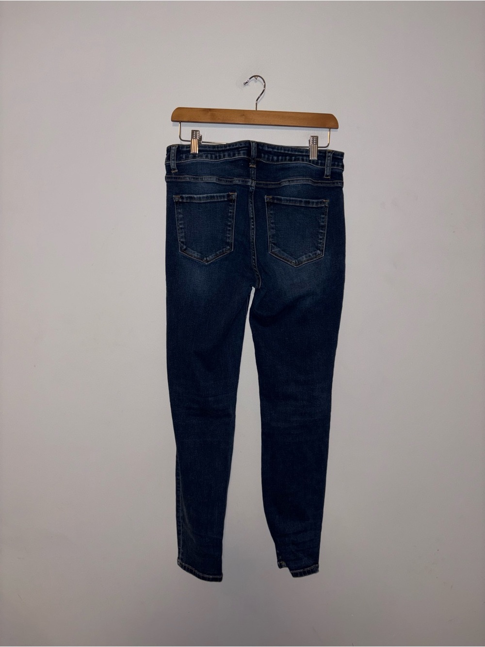 Flying Monkey • Jeans - Picture 2 of 2